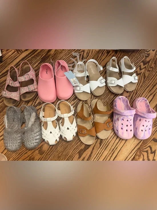 Cat and Jack & Berkley Jensen Bundle of Toddler Girl Sandals Size 9 Toddler