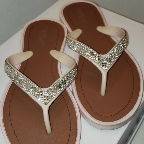 Fashionable Glitter Flip Flops for Girls Size 3-4‎ Youth