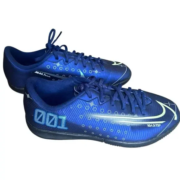 Nike Jr. Mercurial VaporX 13 Academy MDS IC CJ1175-401 Size 4.5Y Soccer Shoes