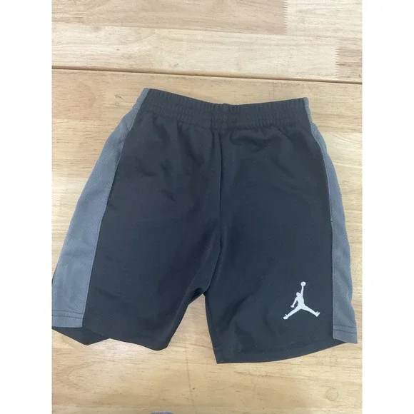 Nike Jordan Shorts Boys‎ Size XS 3-4 Years