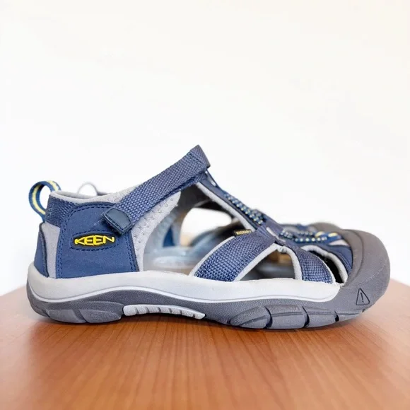 KEEN Venice H2 Sandals Little Kids' Hiking Shoes Navy Blue Kids size 3