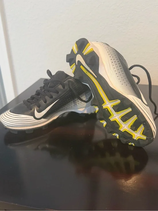 Nike Vapor Keystone 2 Low Youth Baseball Cleats Size 1Y Black White Fastflex