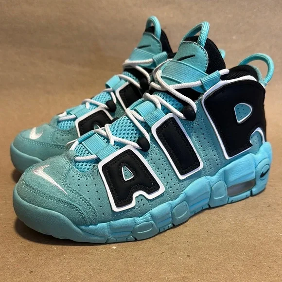 Nike Air More Uptempo Light Aqua Pippen Grade School 5Youth/ Womens 6.5