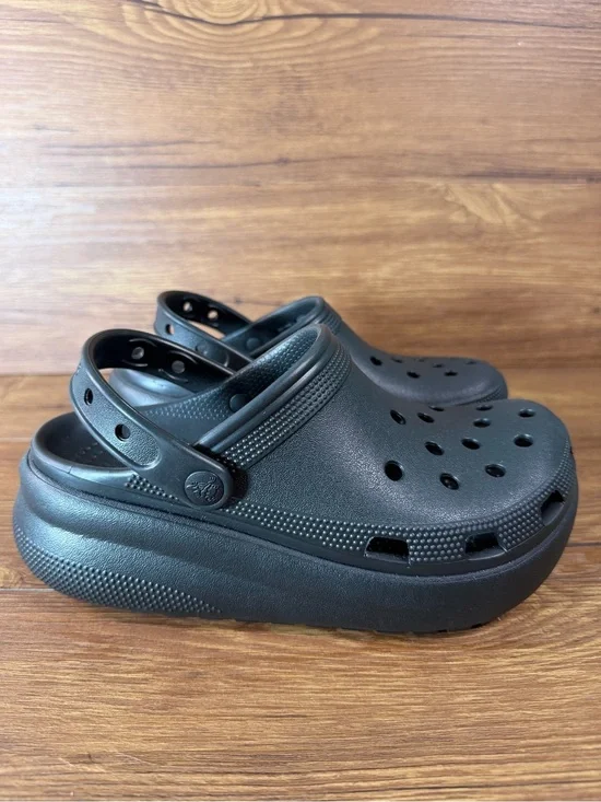 Juniors Crocs Classic Crush Platform Croc Clog Sandals Size 4Y Black Shoes