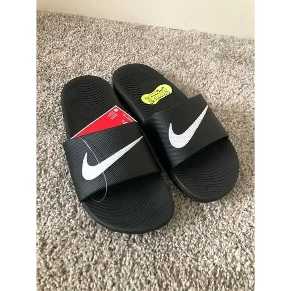 Nike Kawa Slides GS/PS - Size 5Y