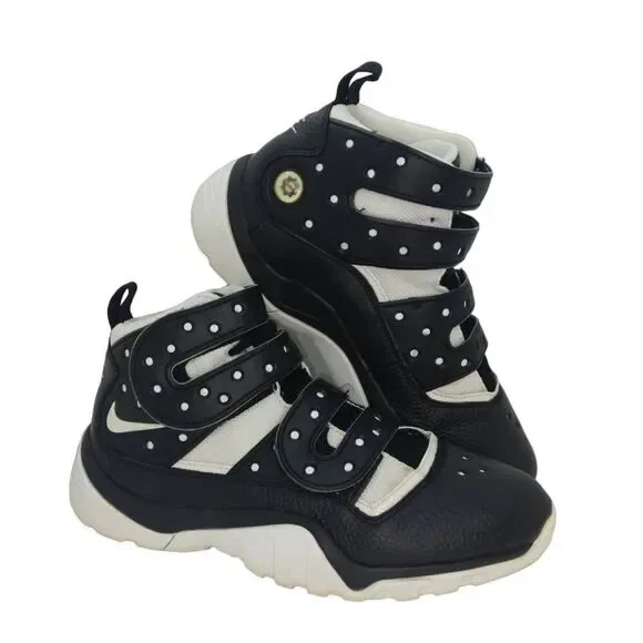 NIKE AIR ZOOM SHARKLEY Boy's Black & White HiTop Sneakers - Size: 5 1/2Y RARE!