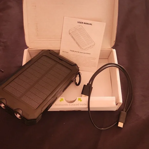 Electronics Solor Power Bank Charger