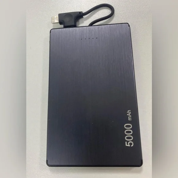 5000 mAh Black Power Bank (071)