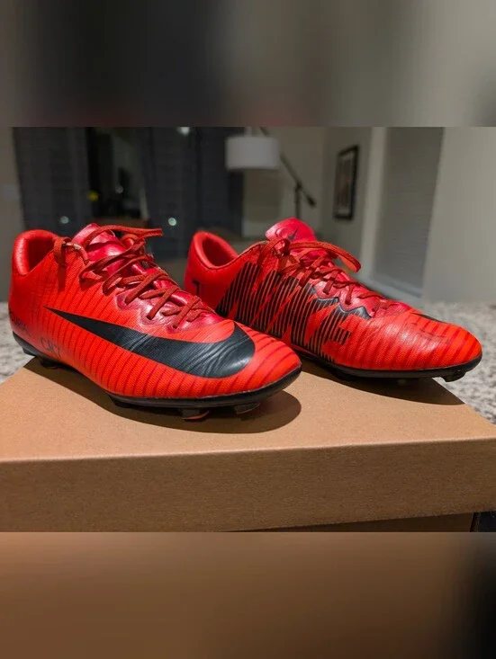 Nike Mercurial Vapor XI FG Fire Ronaldo.