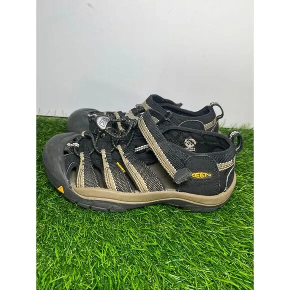 KEEN Newport H2 Kids Sandals Size 1 Youth Black Beige Waterproof Outdoor Hiking