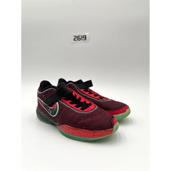 Nike LeBron 20 SE PS FB8975-600 Youth 1.5 Basketball Shoes Night Maroon Sneakers