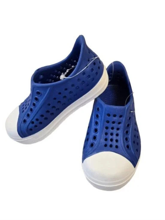 NWT Wonder Nation Kids Blue Slip-On Shoes with White Toe Cap Size 5-6
