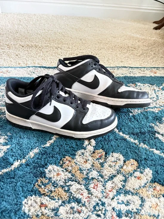 Nike Kids Black and White Low-Top Sneakers