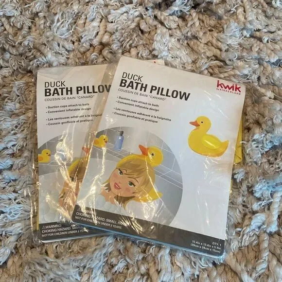 Lot of 2 duck bath pillows New in package