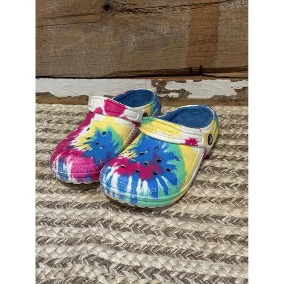 Tie Dye Fleece‎ Lined Crocs Youth Size 3