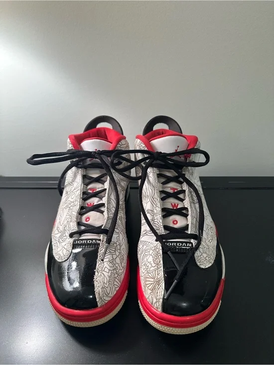 Jordan’s Nike Kids in Black, White & Red