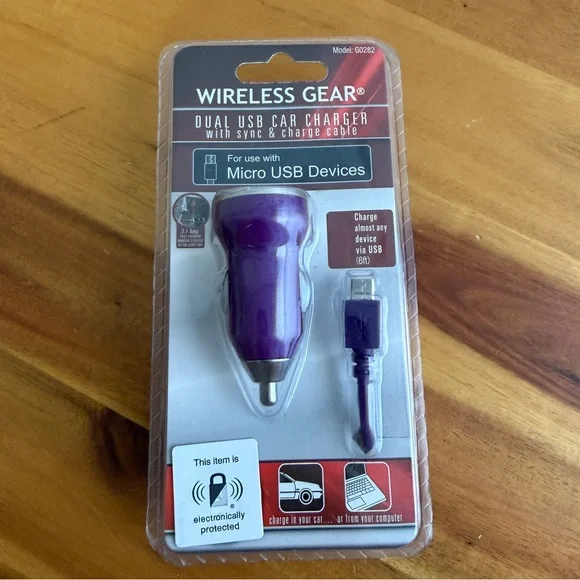 Wireless Gear dual usb car charger & sync charger cable‎ 6 feet