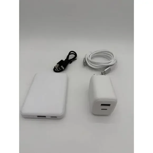 Iphone Charger,Portable Power Bank. Compatible With Most Brands. USB C Adapter