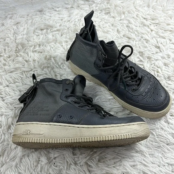 Nike air shoes