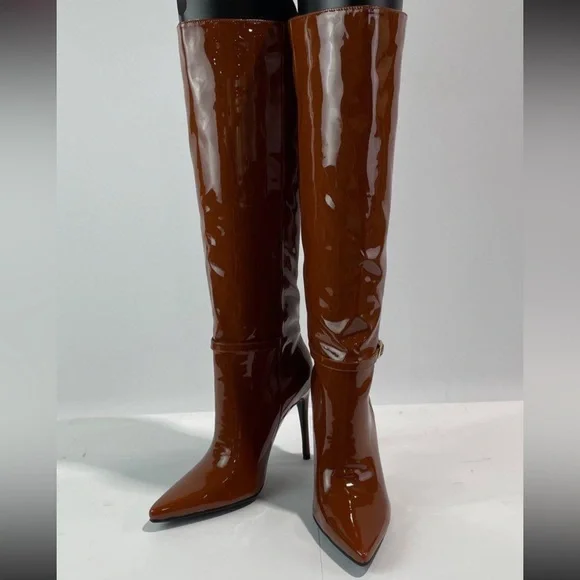 NWOTIOB Brown Patent Leather Knee-High Stiletto Boots w/Buckle Size 7.5