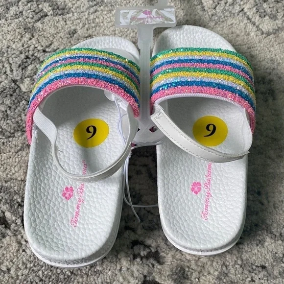 Tommy Bahama‎ Youth Size 9 & 6 Sandals