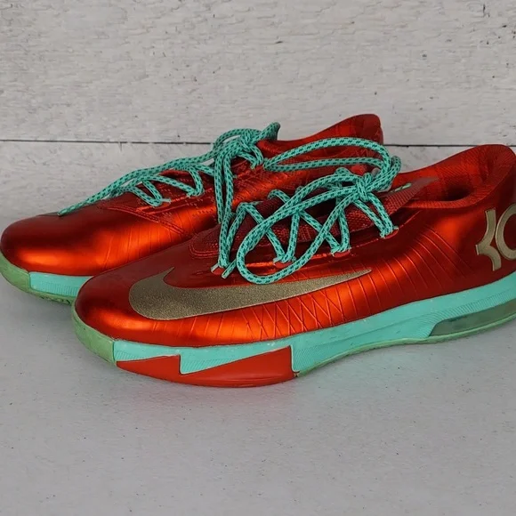 Nike KD6 Christmas Limited Edition-youth size 6.5