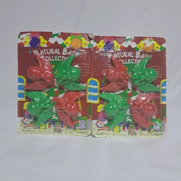 VTG Natural Bath Collection Angel Soaps 4 CT Set Of 2‎ Red Green NOS