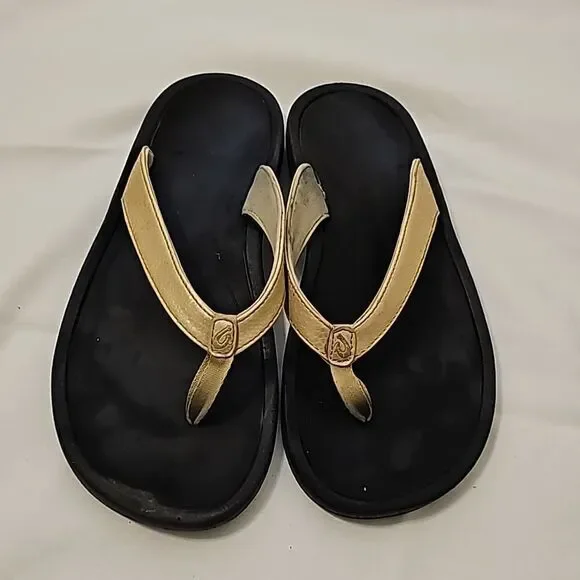Olukai ho'opio flip flop sandals girls‎ size 39 (9) US gold