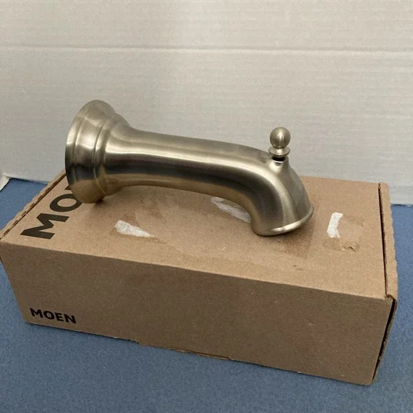 Moen Brantford 7-1/4