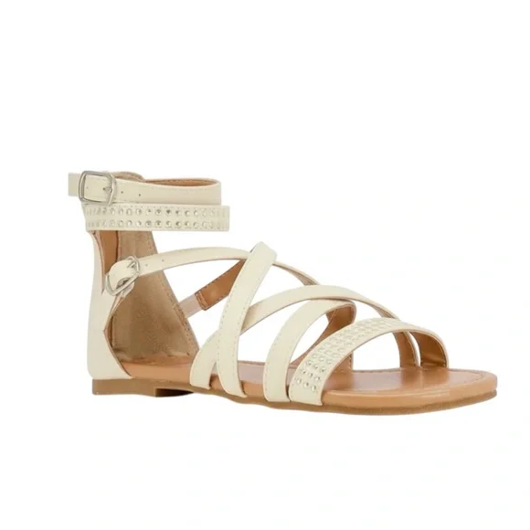 New in Box Sugar Miguelitos Ivory Strappy Gladiator Sandals Summer Vacation‎