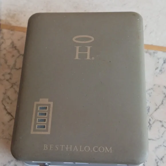 Cell Phone Portable Power bank W/cables,a flashlight & booklet
