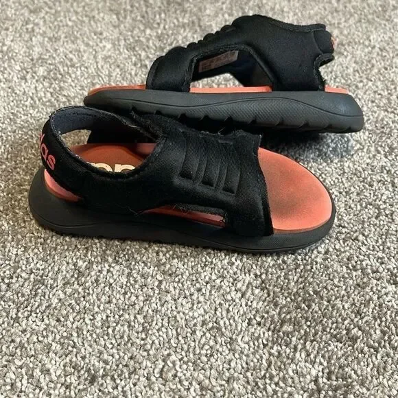 adidas Unisex-Child Comfort Sandal I Slide