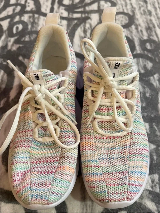 Nike Kids Multicolor Knit Sneakers with White Laces
