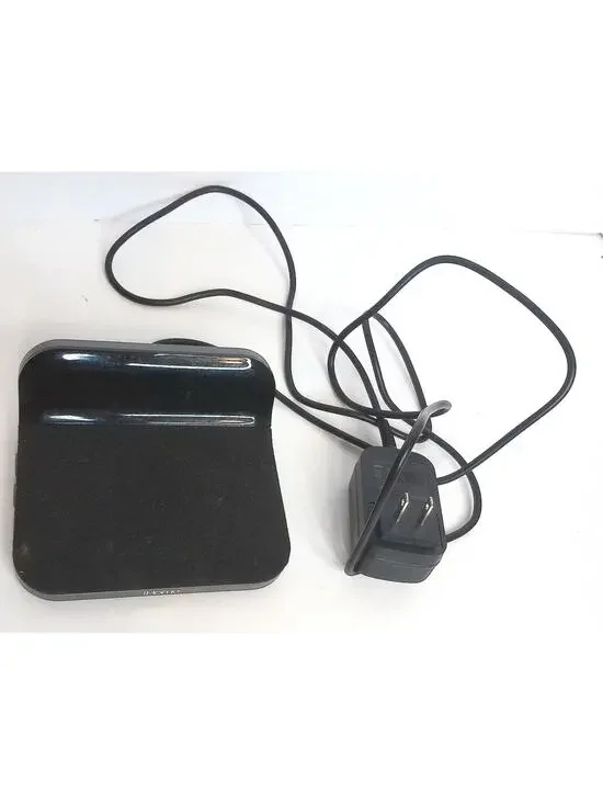 iHome iW18 Alarm Clock and Wireless Phone Charger USB iPhone Android