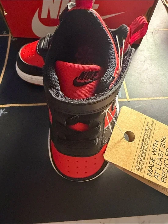 Nike Kids Red and Black Low-Top Velcro Sneakers