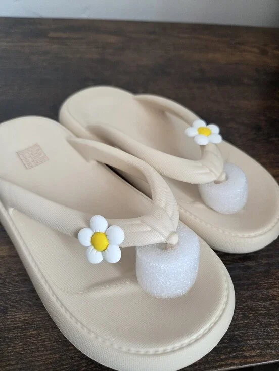 NEW Jelly Thong Sandals Cushion Vacation Beach Travel Flower Aloha Youth Kid 1.5