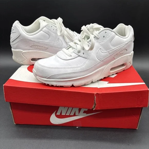 Nike Air Max 90 LTR GS Kid's Sneakers Size 6.5Y Low White Good Used W/Box