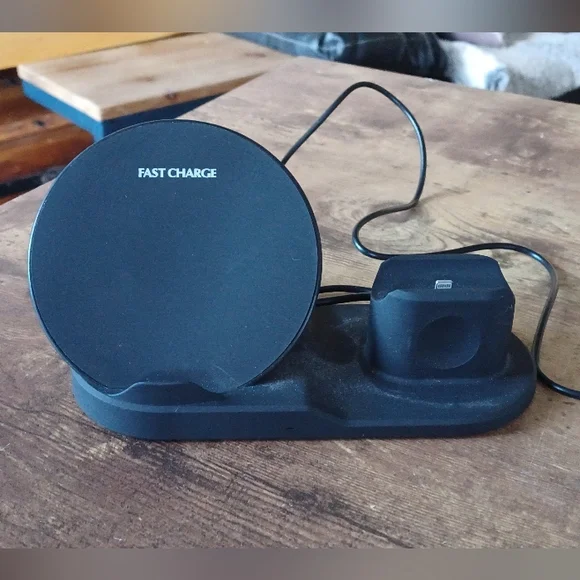 3-in-1 Charging Dock Stations with Qi Wireless Pad Charger Stand Station
