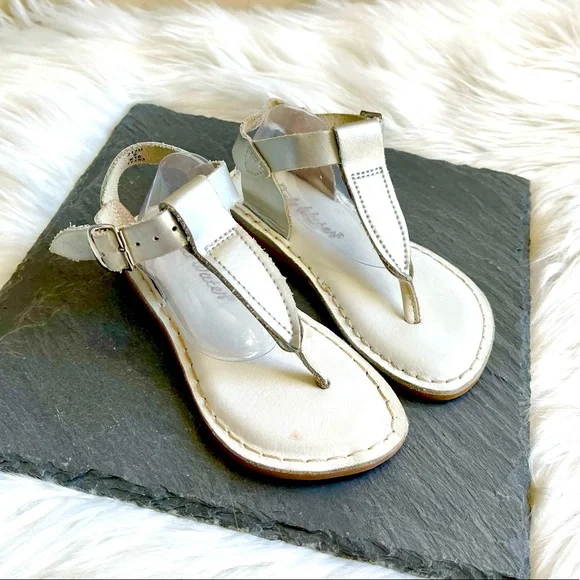 Salt Water Sandals by Hoy Silver Metallic Thong Sandals