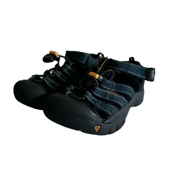 Keen Newport H2 Kids  Size 9 Blue Hiking Waterproof Strap Water Sandals