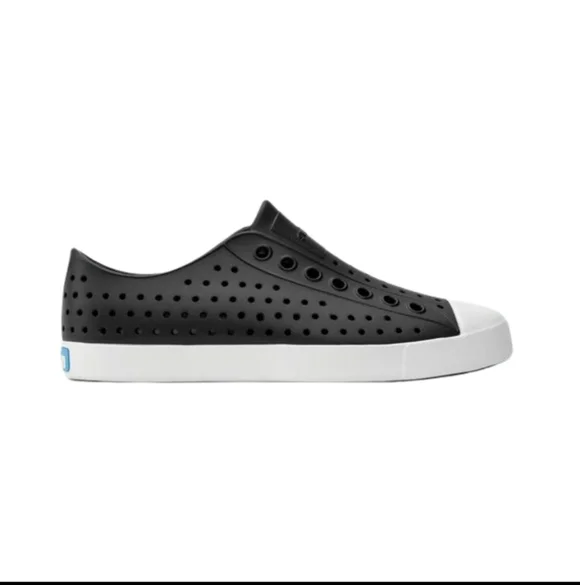 Native Shoes Jefferson Sugarlite – Lightweight, Breathable Unisex Adults Sneaker