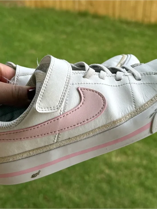 Nike Kids 1Y