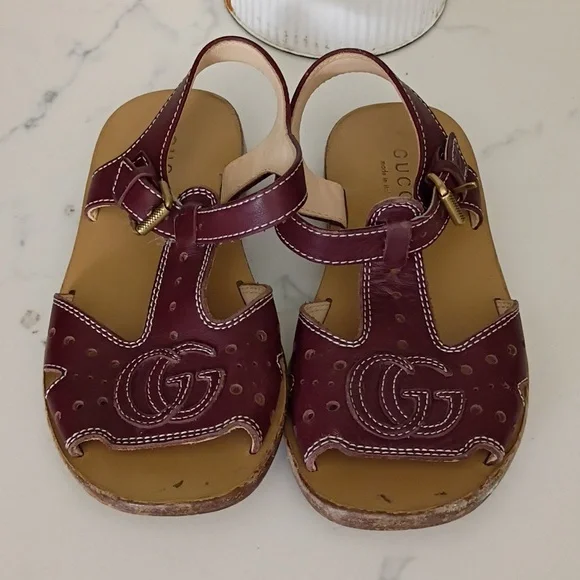 Gucci  Leather Sandals Kids