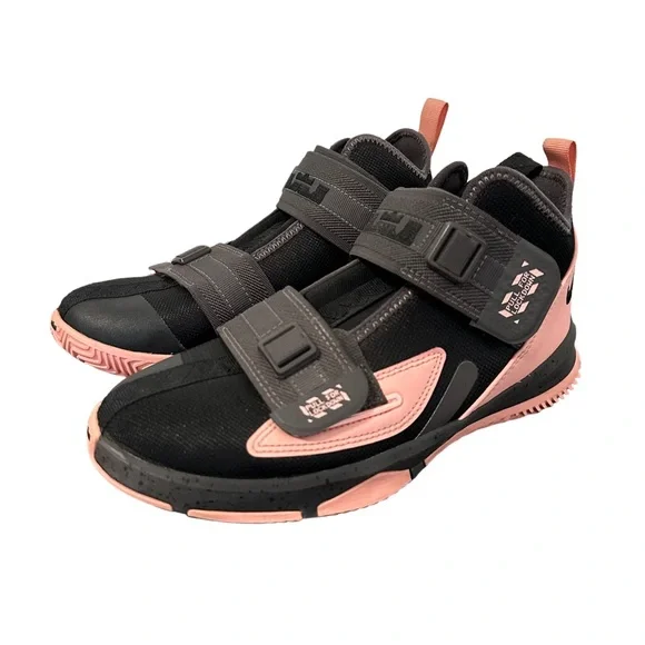Nike Lebron Soldier XIII GS‎ Youth Size 4.5Y