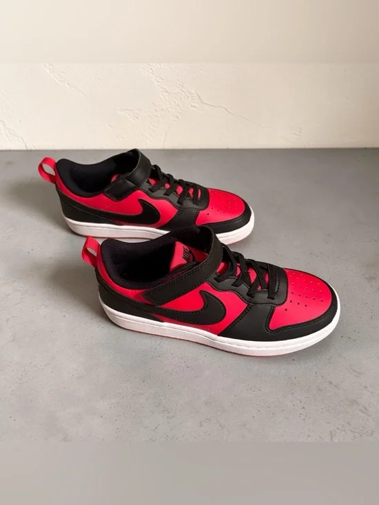 Nike Low-Top Dunk Sneakers in Red and Black