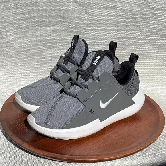Nike E-Series AD Casual Sneakers Gray Athletic Shoes