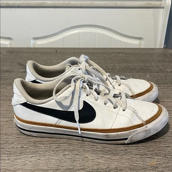 Nike‎ Court Legacy Sneakers Unisex Big Kids Size 4.5