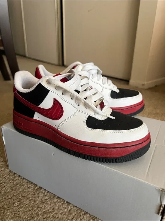 Nike Air Force 1 (GS) White with Black and Red Accents