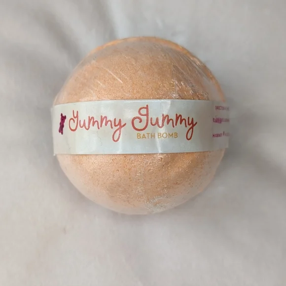Yummy Gummy Bath Bomb