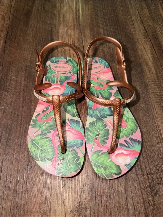HAVAIANAS girls Hawaiian flamingo flipflop sandals size 2